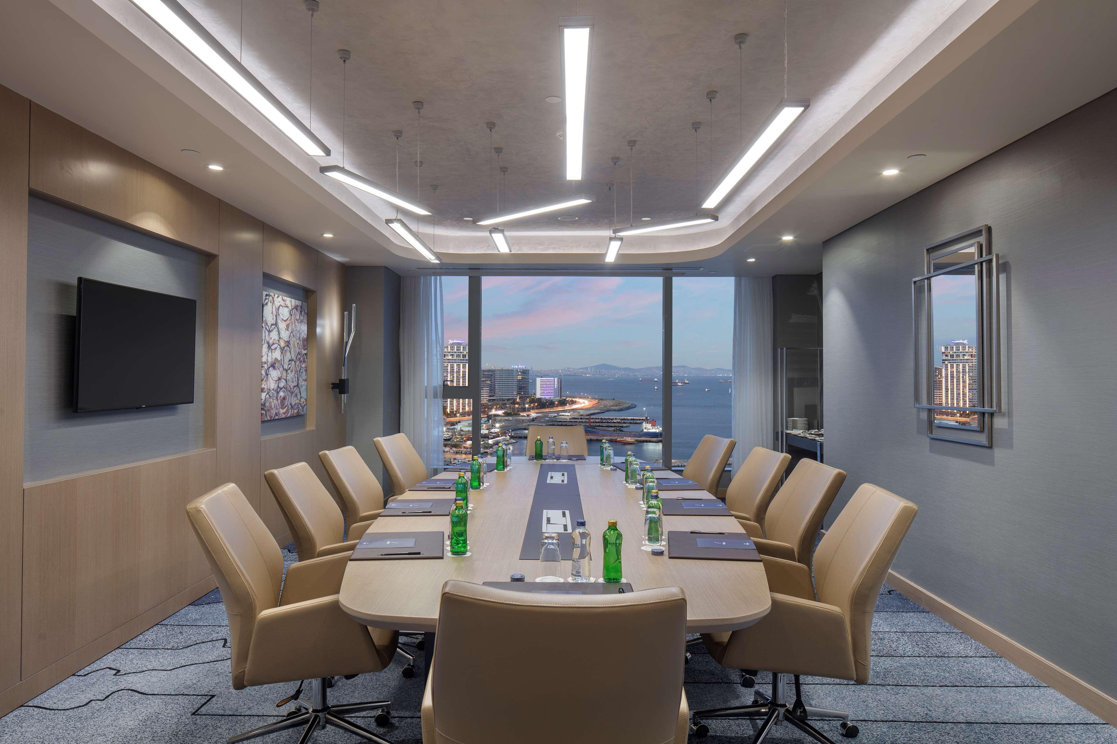 Hotel Hilton Istanbul Bakirkoy Zewnętrze zdjęcie Boardroom